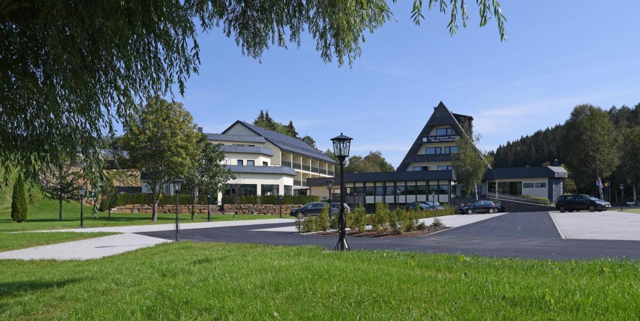 Hotel Haus Tiefenbach 불랑쥬 외부 사진